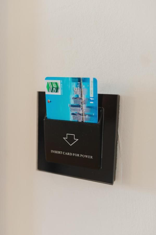 Aparthotel ~ Orbi City ~ バトゥーミ エクステリア 写真