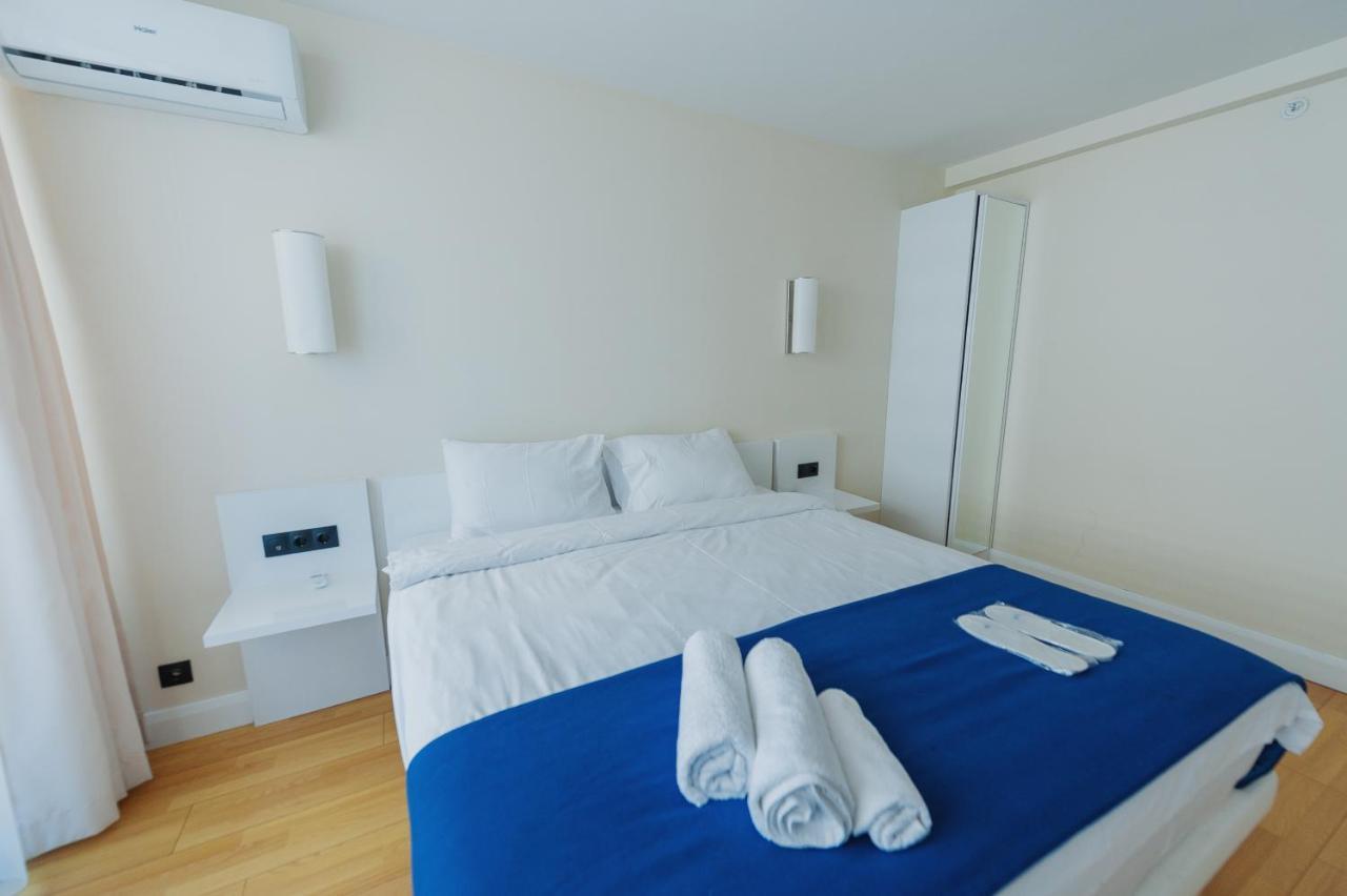 Aparthotel ~ Orbi City ~ バトゥーミ エクステリア 写真
